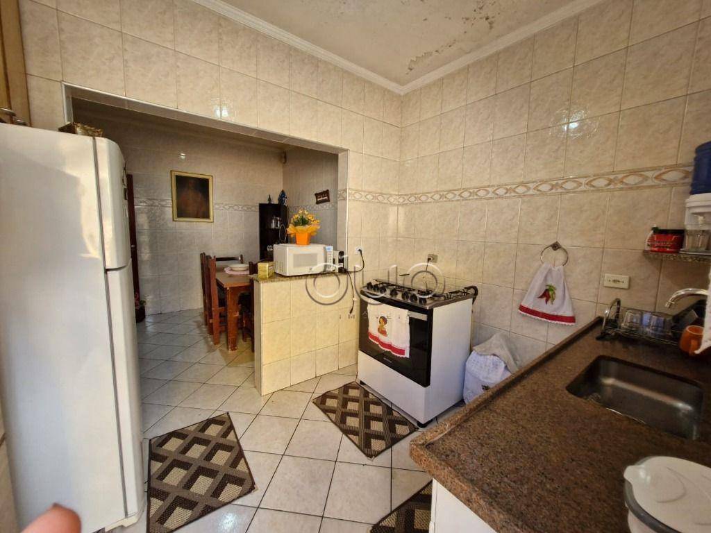 Casa à venda com 2 quartos, 80m² - Foto 24