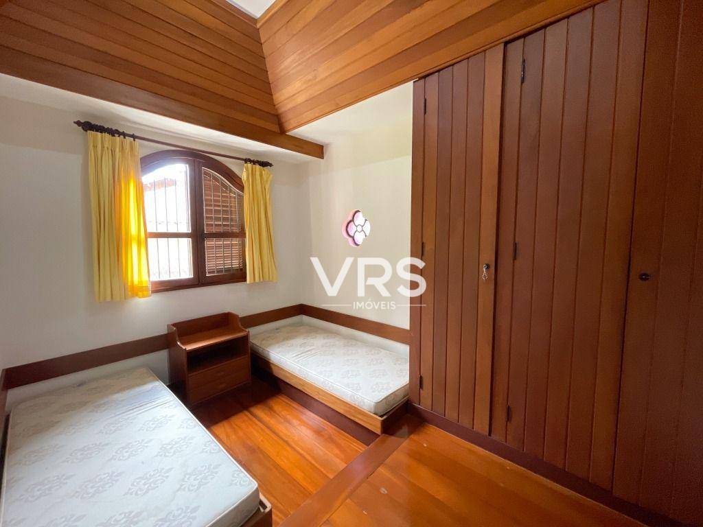 Casa de Condomínio à venda com 4 quartos, 259m² - Foto 23