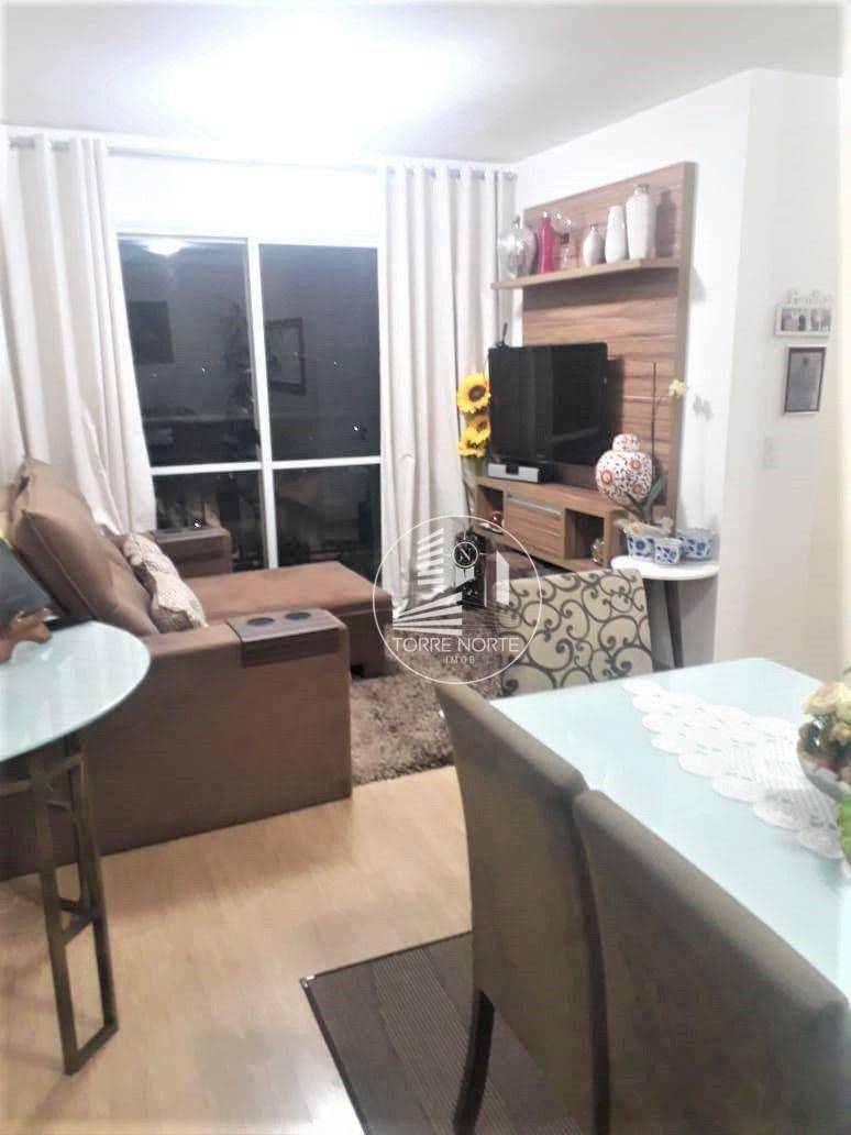 Apartamento à venda com 3 quartos, 70m² - Foto 1