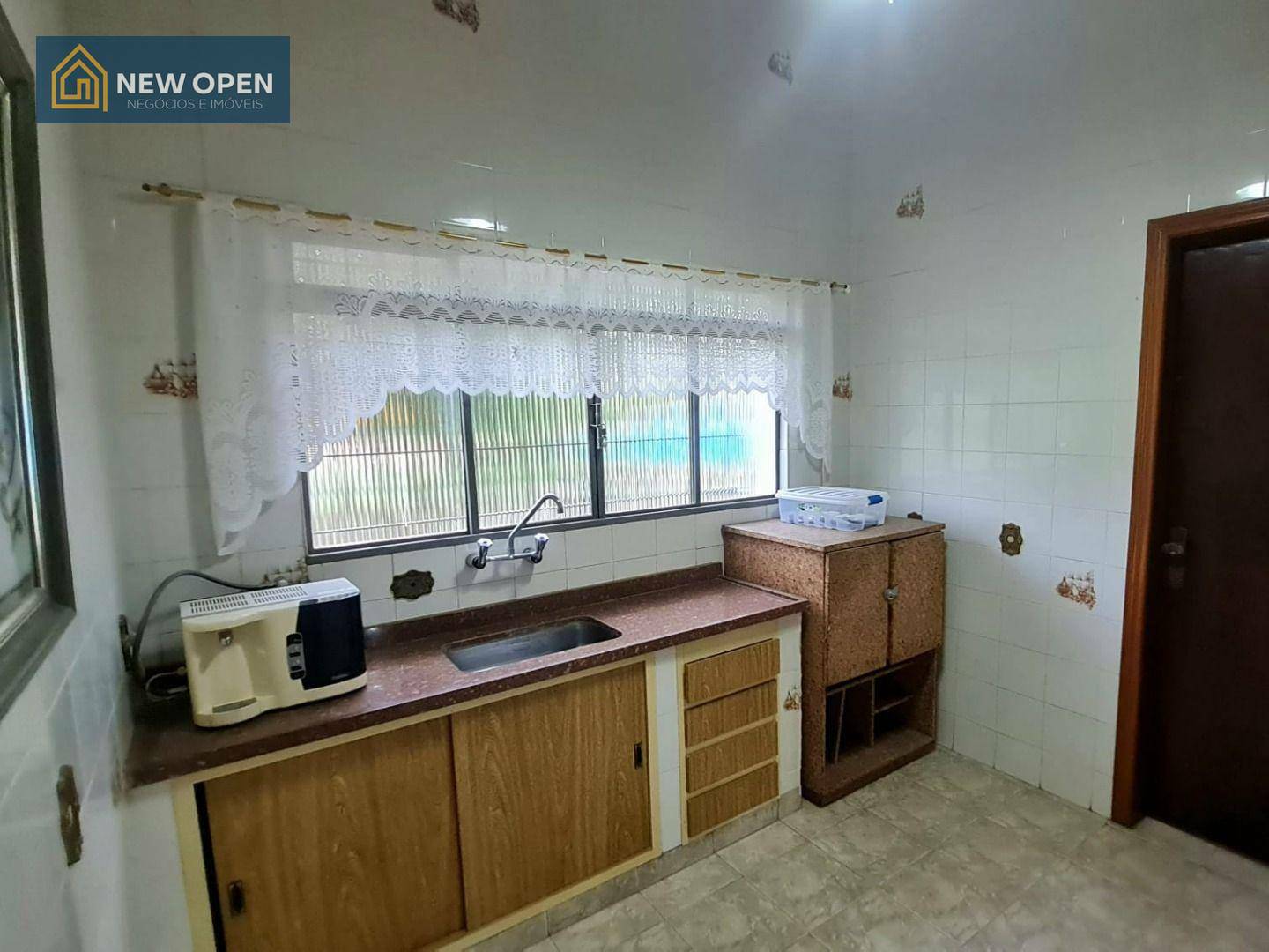 Chácara à venda com 4 quartos, 608m² - Foto 33