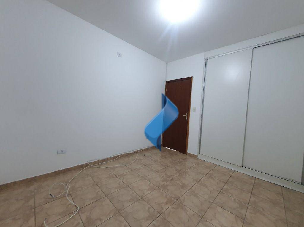 Casa à venda com 2 quartos, 80m² - Foto 18