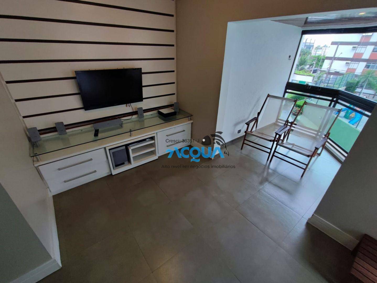 Apartamento à venda com 3 quartos, 110m² - Foto 2