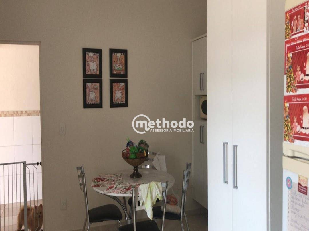 Casa de Condomínio à venda com 3 quartos, 330m² - Foto 4