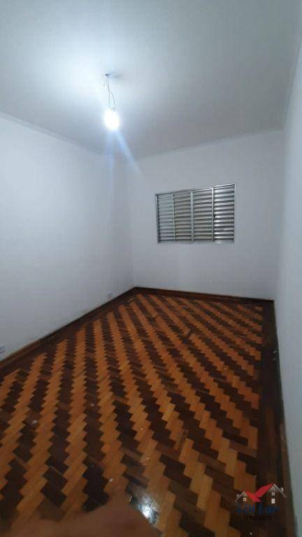 Casa para alugar com 3 quartos, 180m² - Foto 5