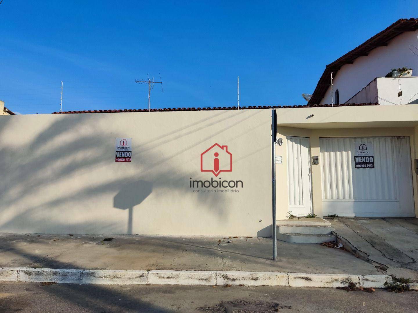 Casa à venda com 3 quartos, 180m² - Foto 2