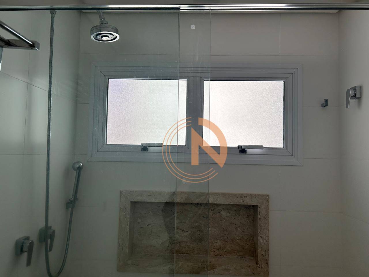 Apartamento para alugar com 3 quartos, 120m² - Foto 8
