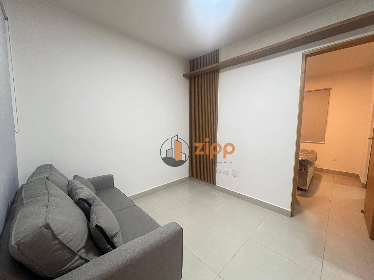 Apartamento à venda com 1 quarto, 28m² - Foto 1