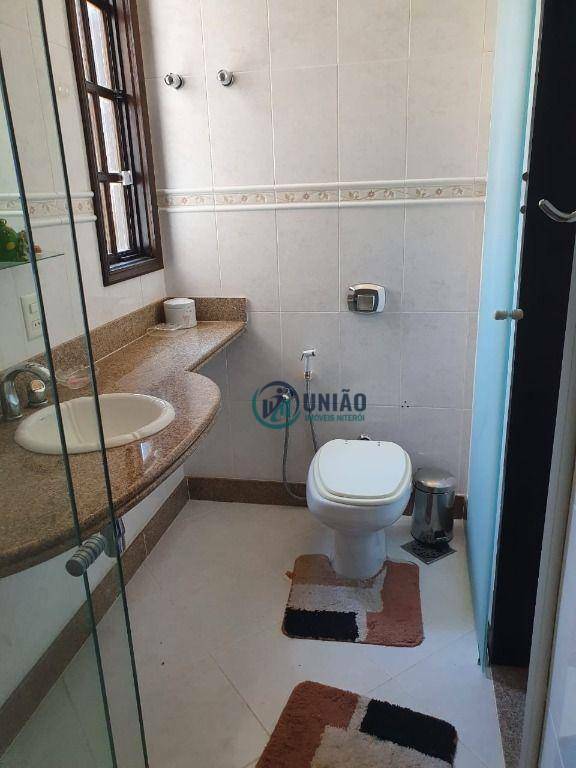 Casa à venda com 4 quartos, 280m² - Foto 21