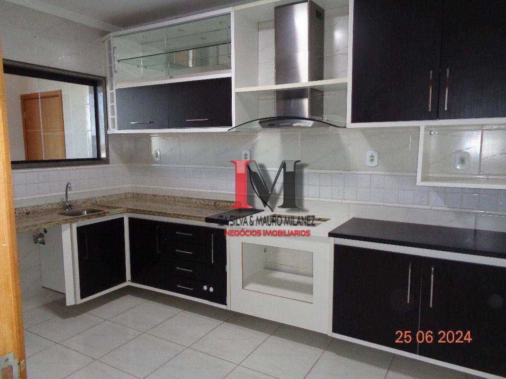 Apartamento para alugar com 3 quartos, 143M2 - Foto 25