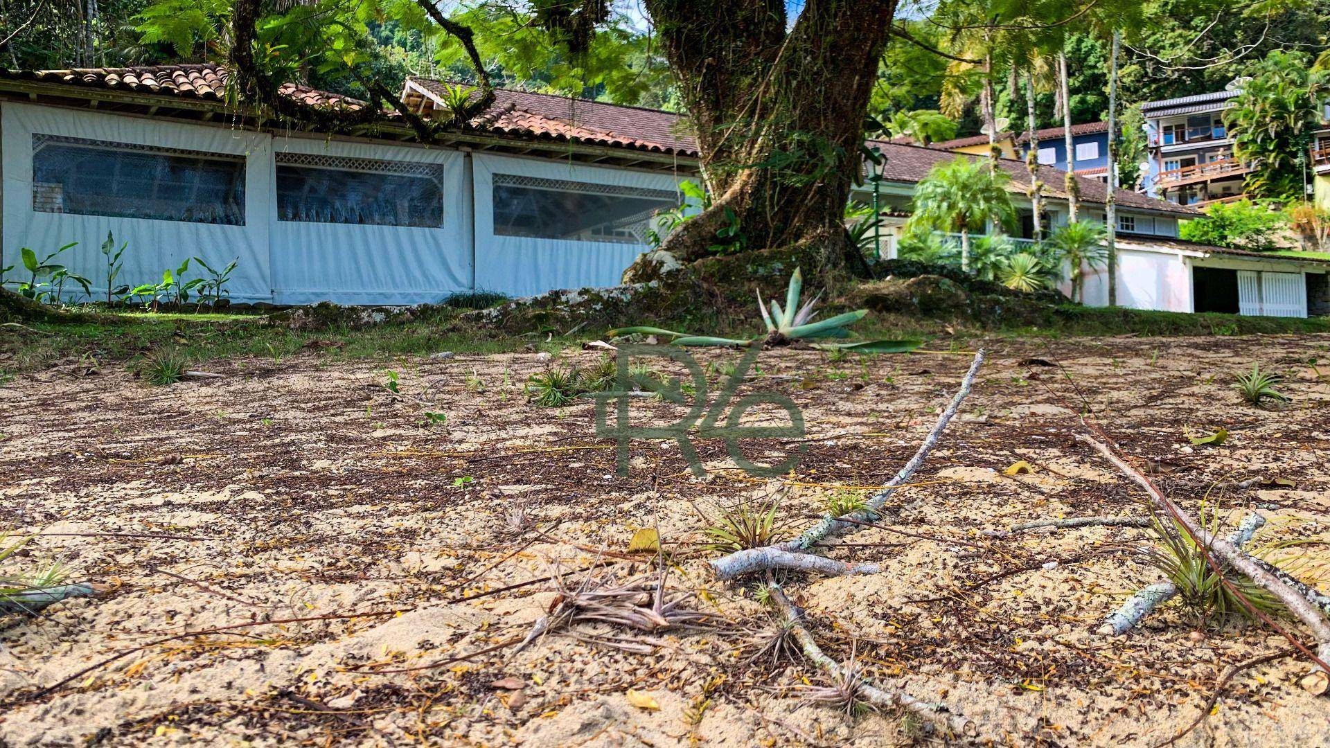 Casa à venda com 9 quartos, 550m² - Foto 64