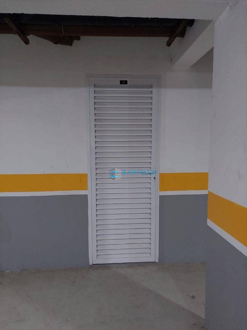 Apartamento à venda com 2 quartos, 71m² - Foto 47