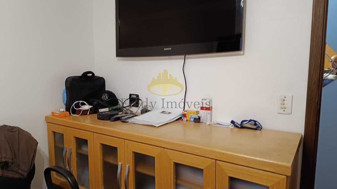 Apartamento à venda com 2 quartos, 76m² - Foto 9