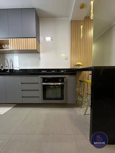 Casa à venda com 2 quartos, 70m² - Foto 3