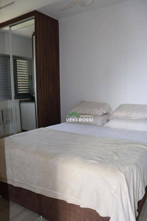 Apartamento à venda com 2 quartos, 69m² - Foto 18