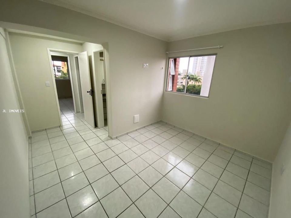 Apartamento à venda com 3 quartos, 93m² - Foto 11