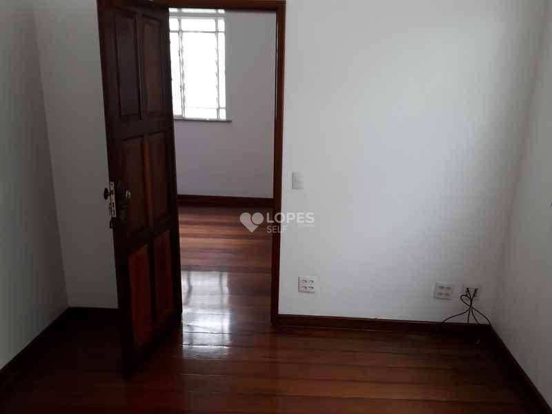 Casa à venda com 3 quartos, 380m² - Foto 13