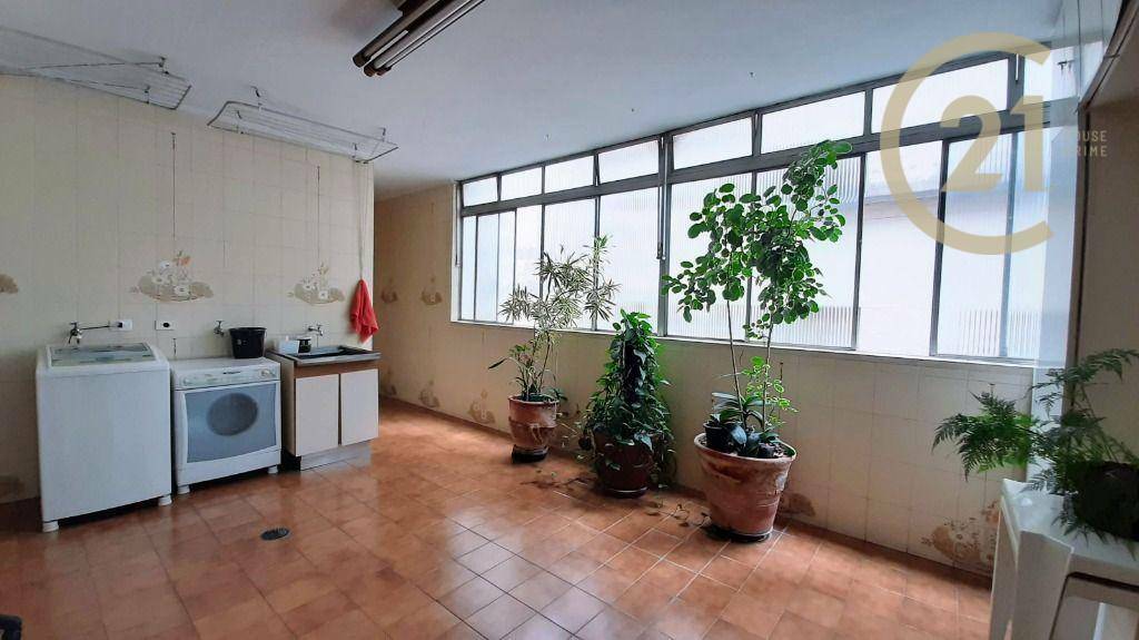 Apartamento à venda com 4 quartos, 270m² - Foto 15