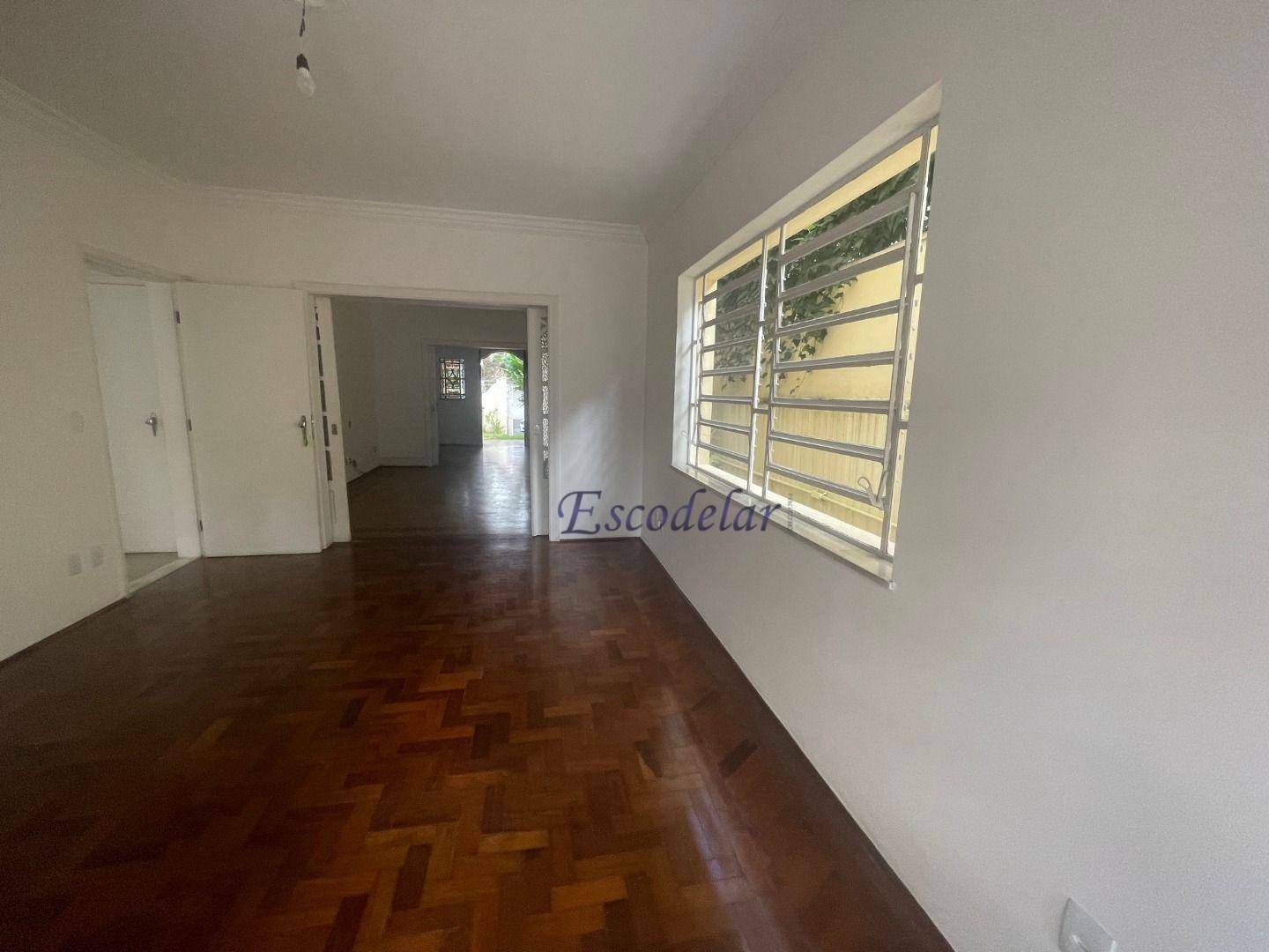 Casa para alugar com 4 quartos, 260m² - Foto 18