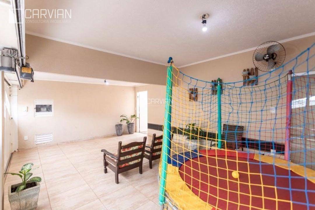 Casa à venda com 4 quartos, 155m² - Foto 41