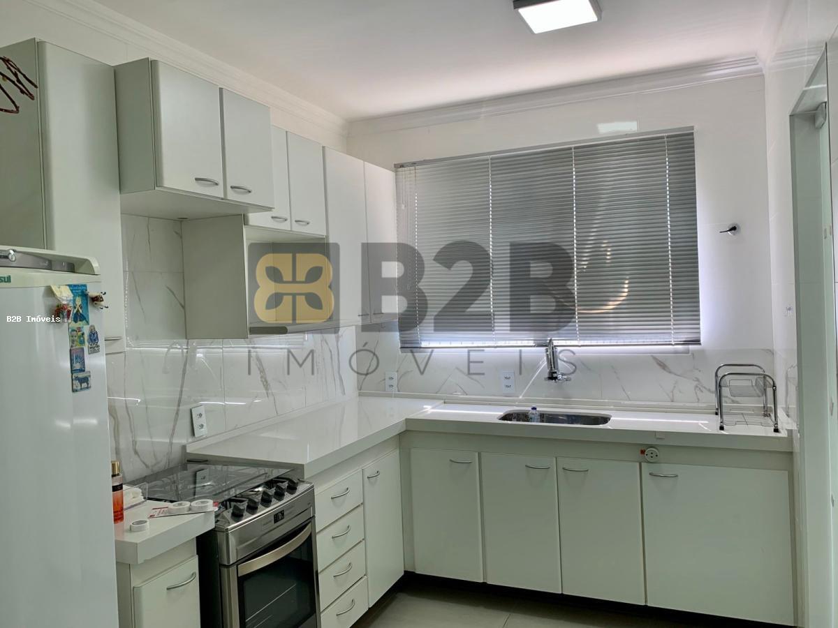 Apartamento à venda com 2 quartos, 75m² - Foto 7