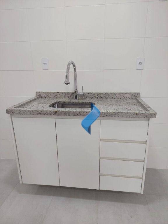 Apartamento à venda com 2 quartos, 62m² - Foto 5