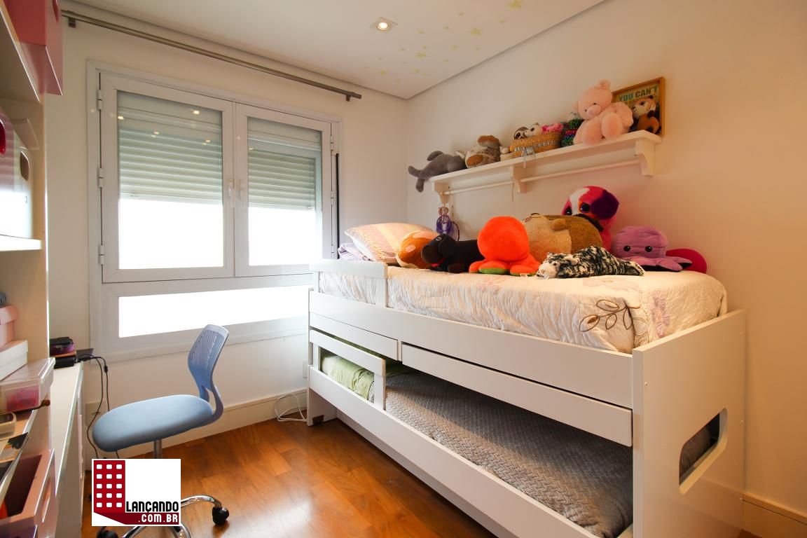 Apartamento à venda com 3 quartos, 210m² - Foto 18