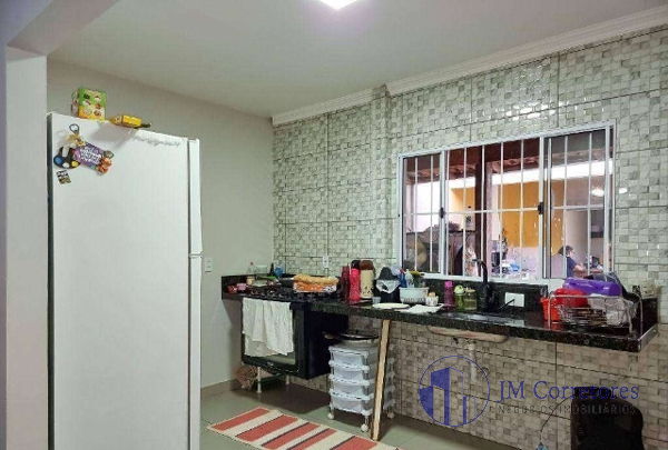 Casa à venda com 3 quartos, 330m² - Foto 8