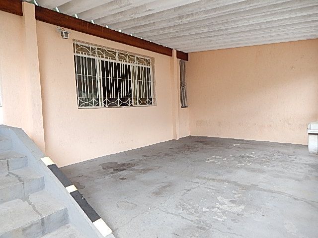 Casa à venda com 2 quartos, 150m² - Foto 3