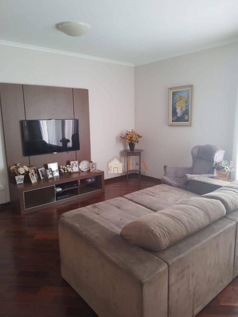 Apartamento à venda com 3 quartos, 117m² - Foto 2