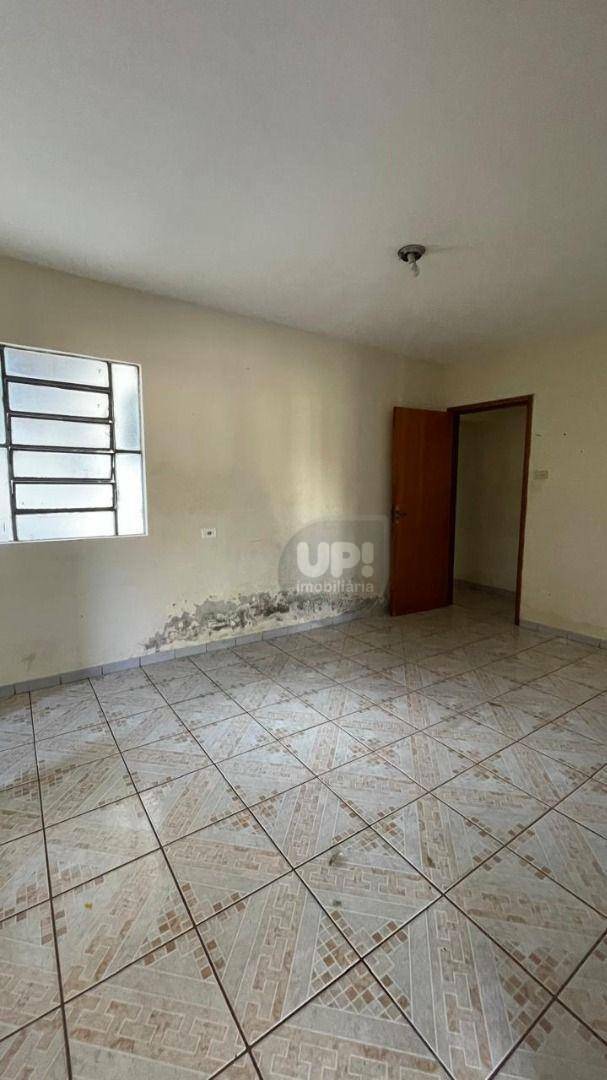 Casa à venda com 4 quartos, 98m² - Foto 12