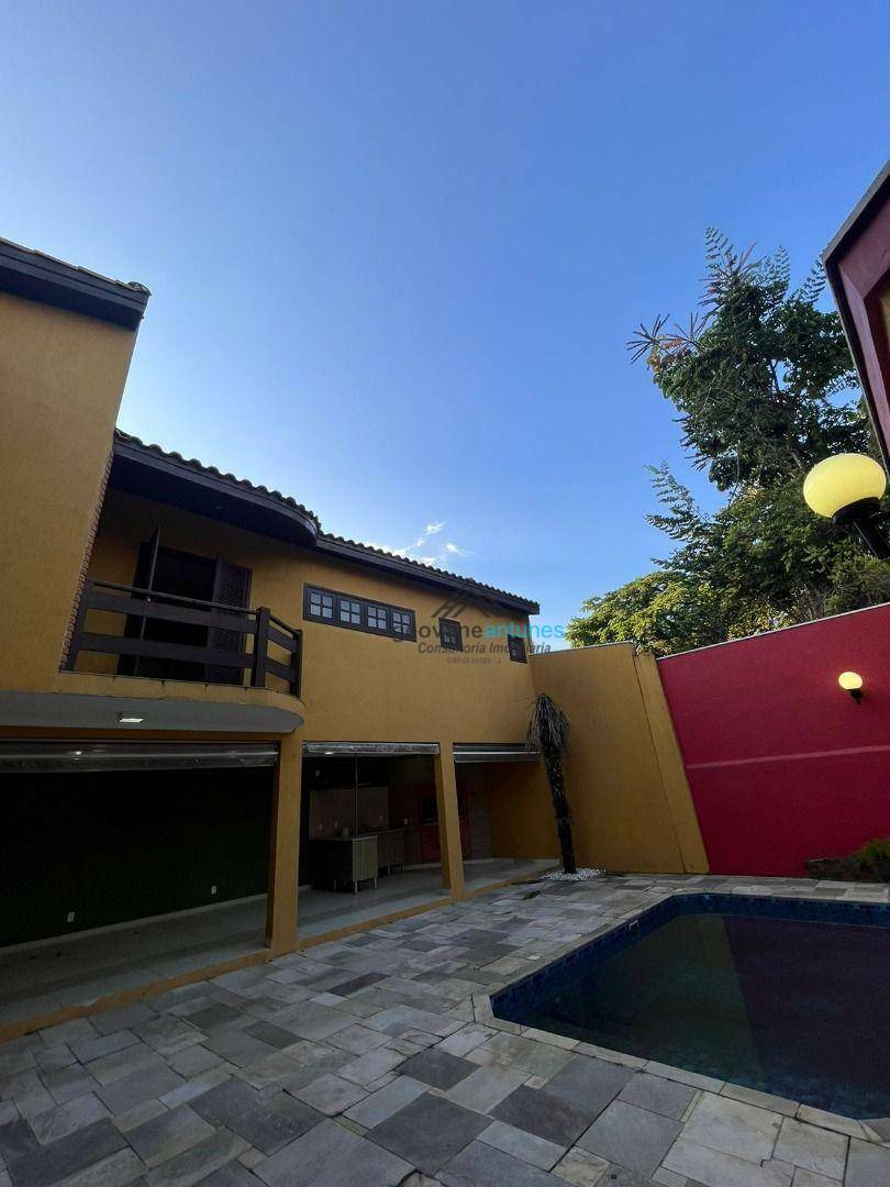 Sobrado à venda com 6 quartos, 630m² - Foto 31