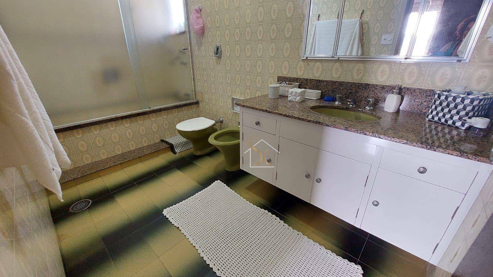 Casa à venda com 6 quartos, 494m² - Foto 8