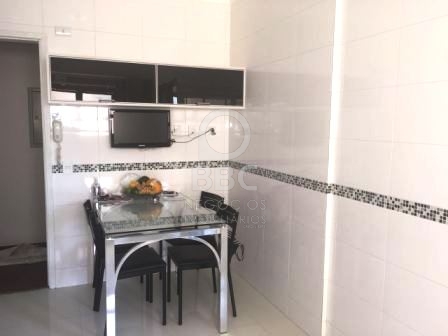 Apartamento à venda com 3 quartos, 107m² - Foto 7