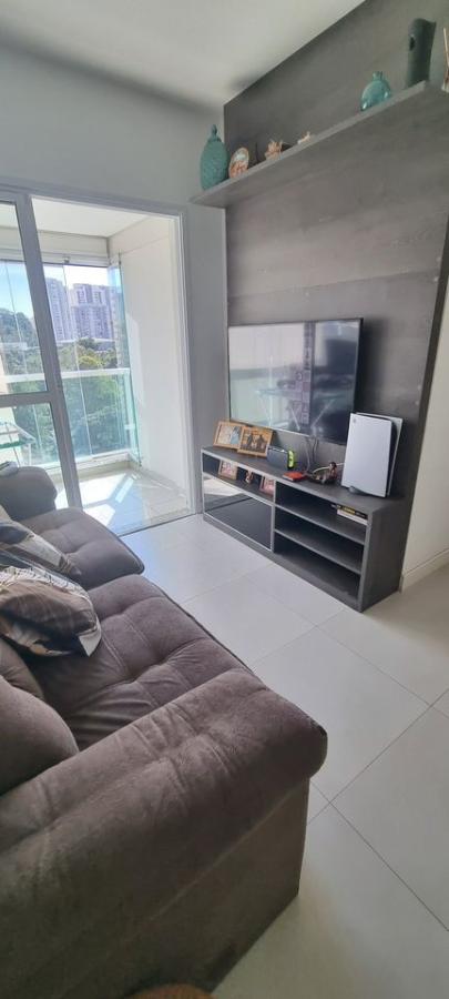 Apartamento à venda com 3 quartos, 73m² - Foto 2