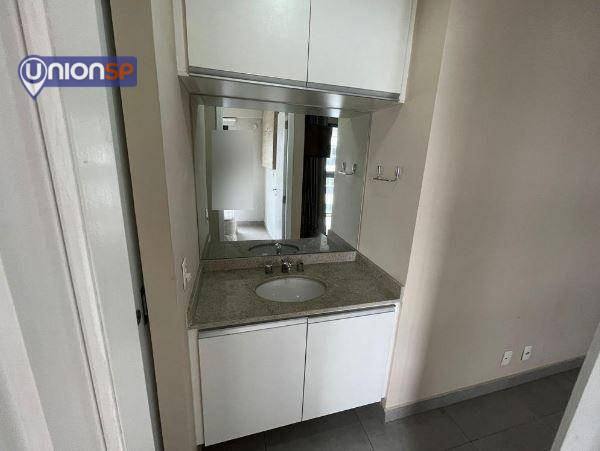 Apartamento à venda com 1 quarto, 32m² - Foto 12