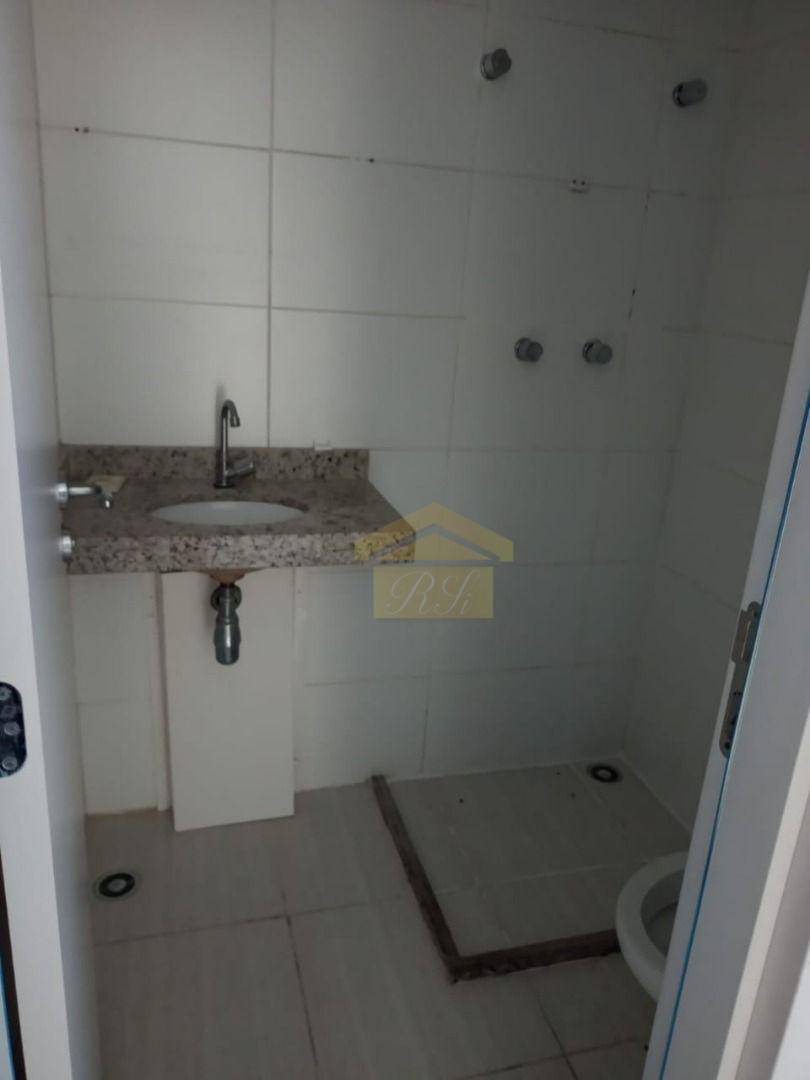 Apartamento à venda com 3 quartos, 65m² - Foto 3