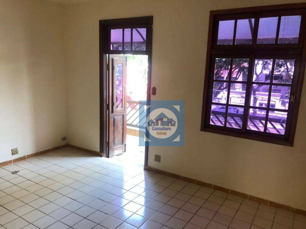 Casa à venda com 3 quartos, 310m² - Foto 16