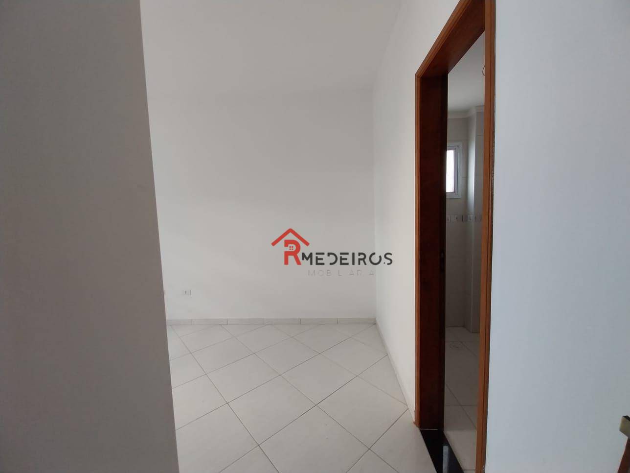 Apartamento à venda com 2 quartos, 64m² - Foto 5