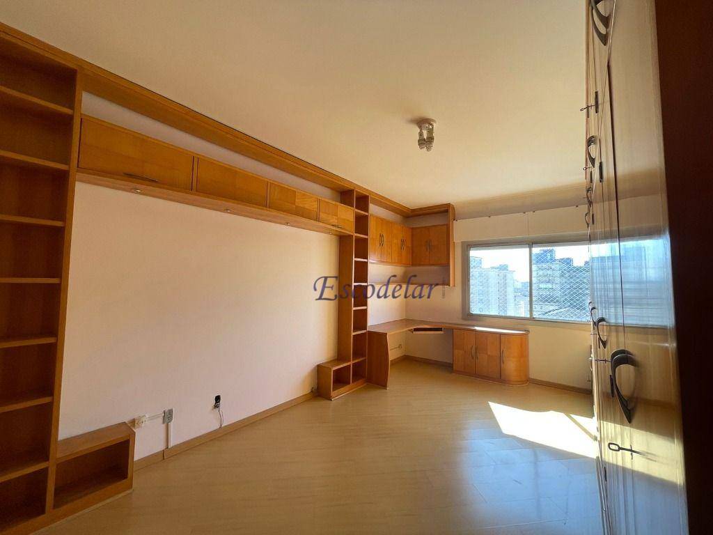 Apartamento à venda com 3 quartos, 230m² - Foto 21