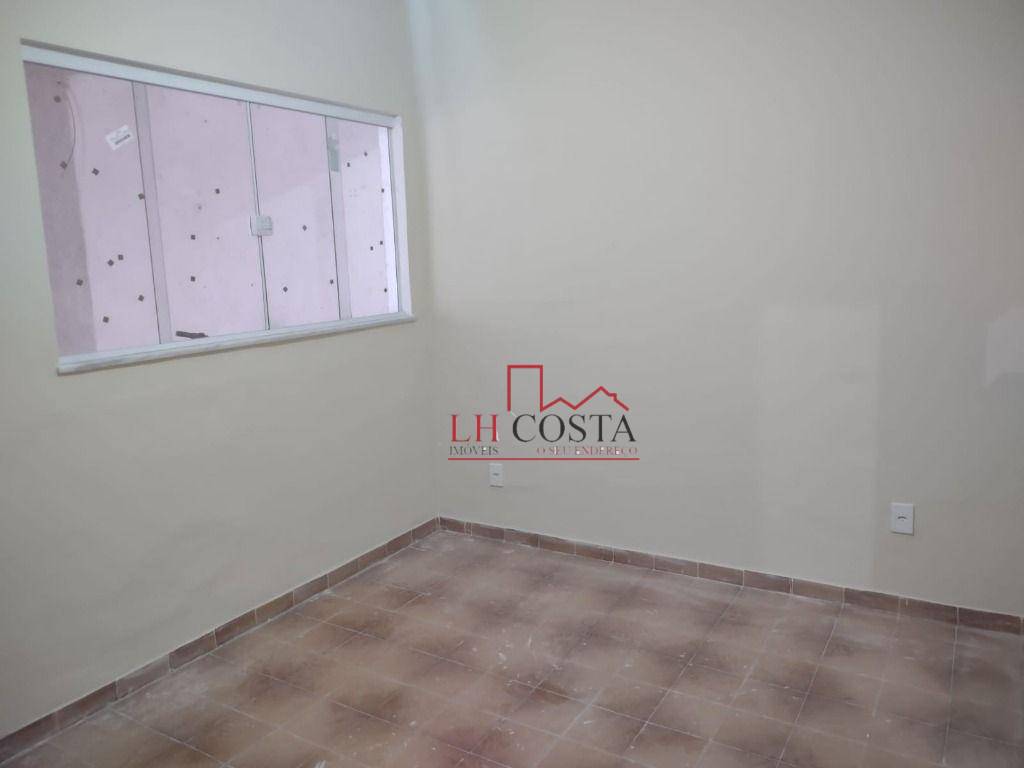 Casa à venda com 3 quartos, 148m² - Foto 3