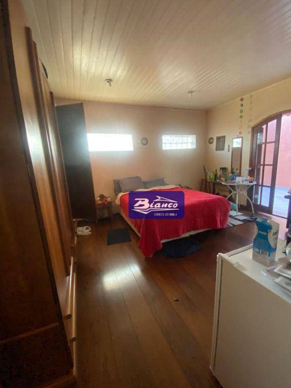 Sobrado, 3 quartos, 262 m² - Foto 8