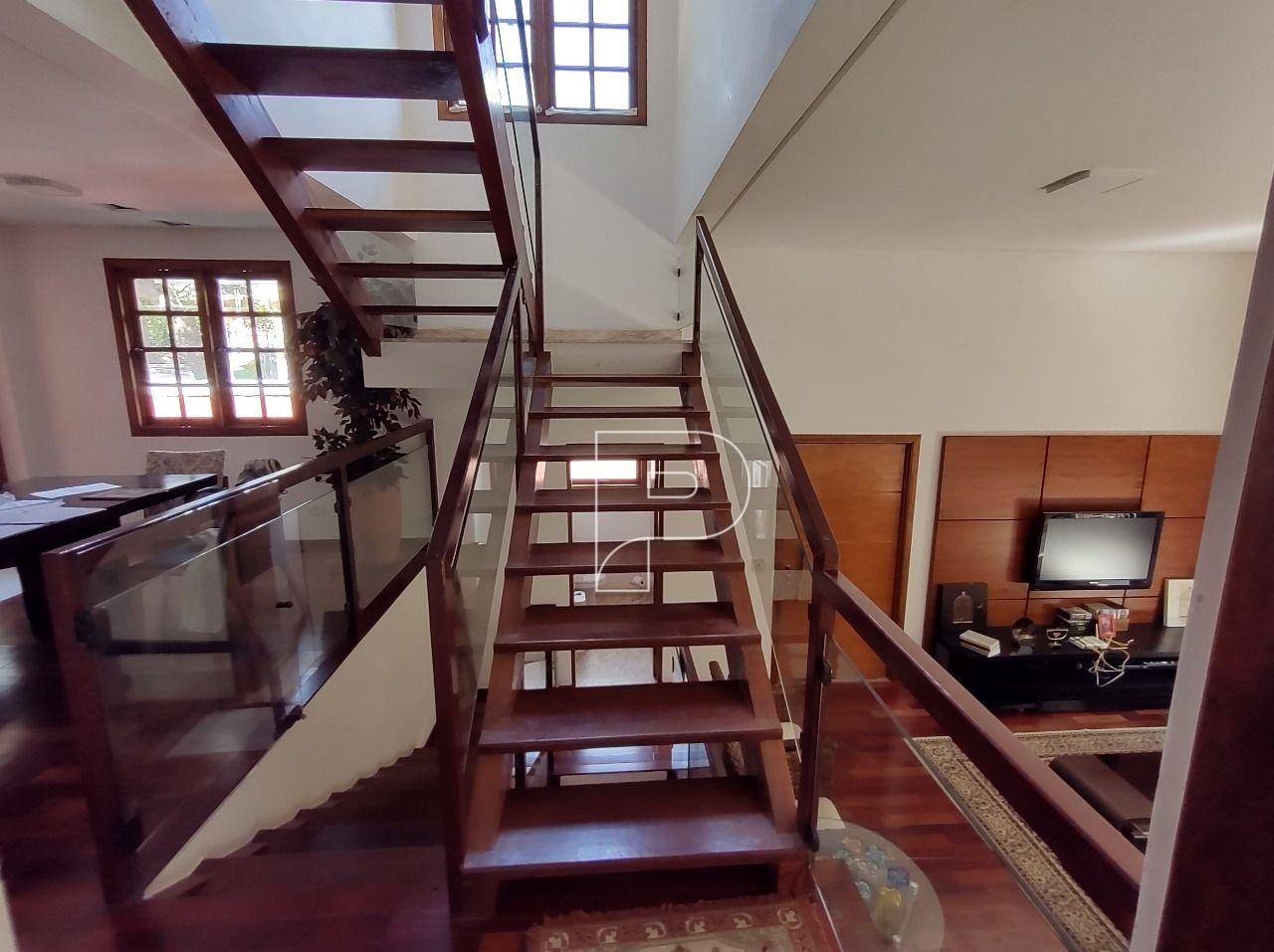 Casa de Condomínio à venda com 3 quartos, 320m² - Foto 4