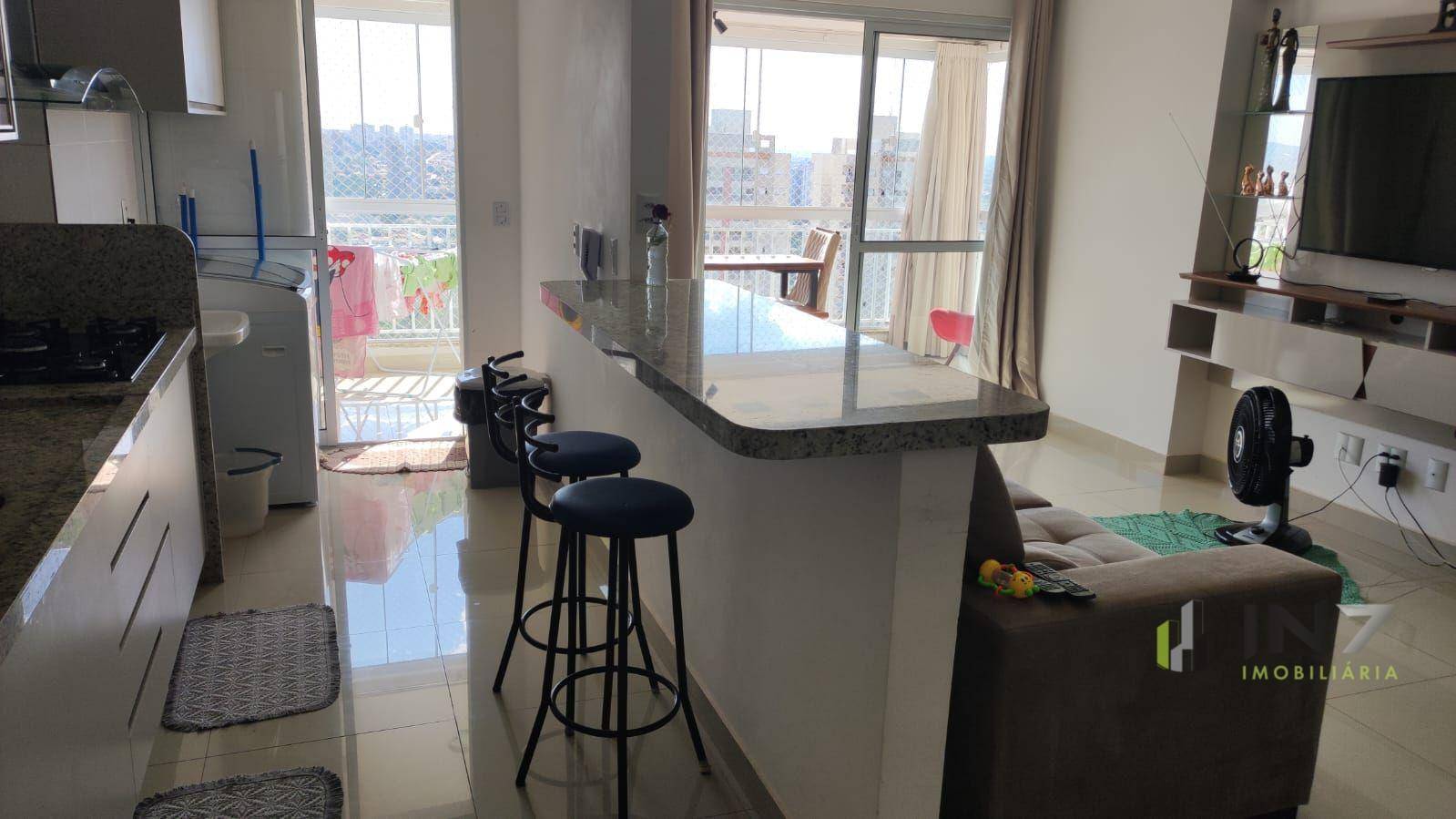 Apartamento à venda com 3 quartos, 94m² - Foto 1