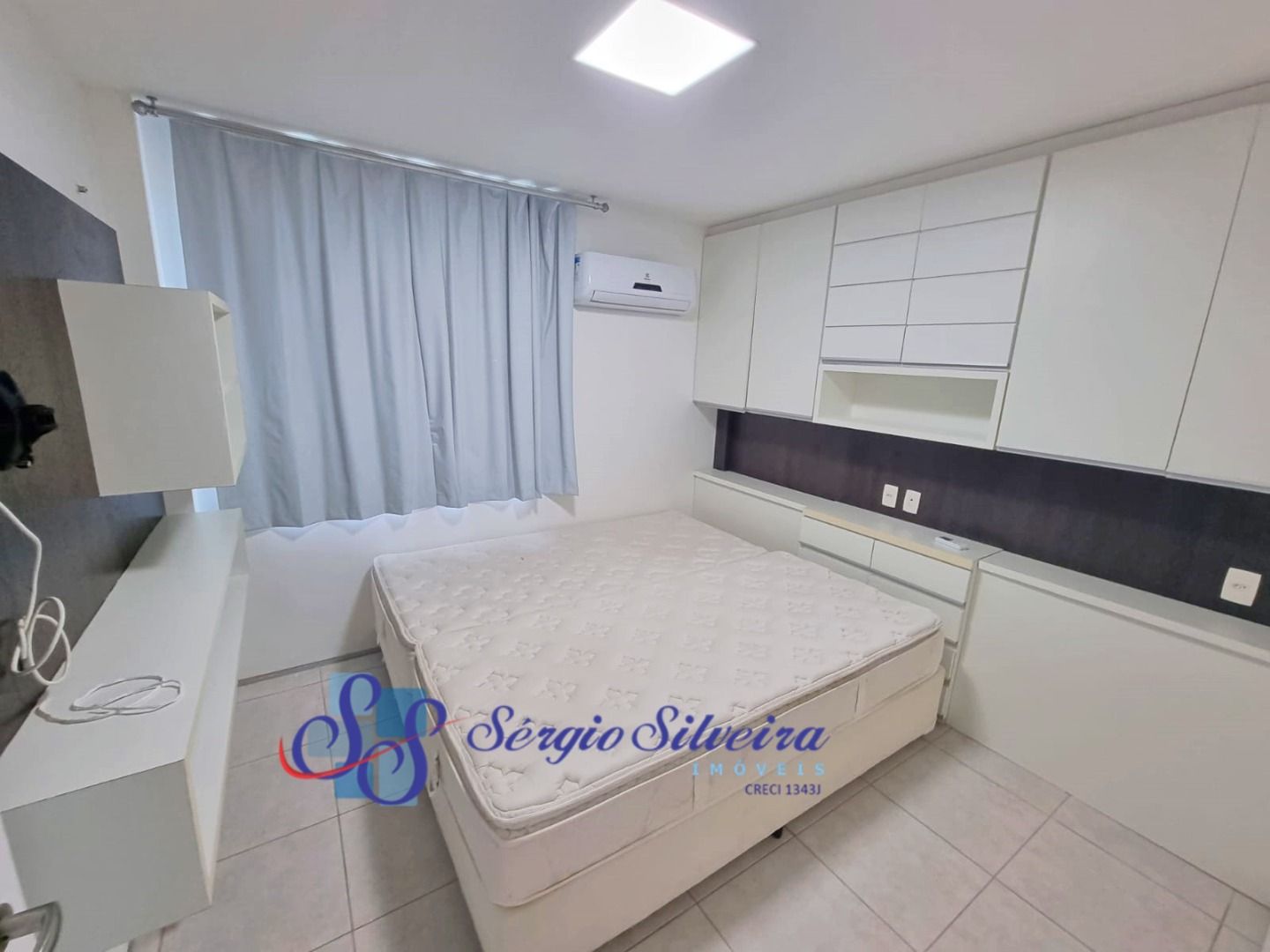 Apartamento à venda com 3 quartos, 170m² - Foto 9