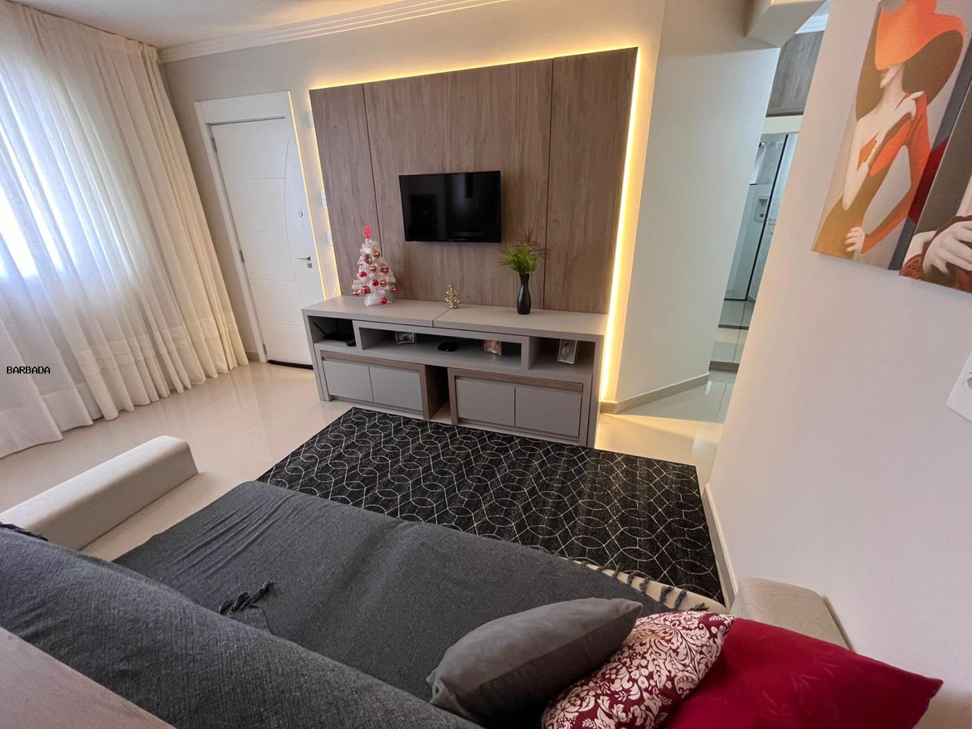 Apartamento à venda com 2 quartos, 65m² - Foto 1