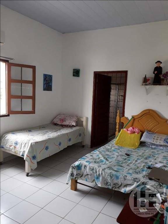 Casa de Condomínio à venda com 4 quartos, 231m² - Foto 15