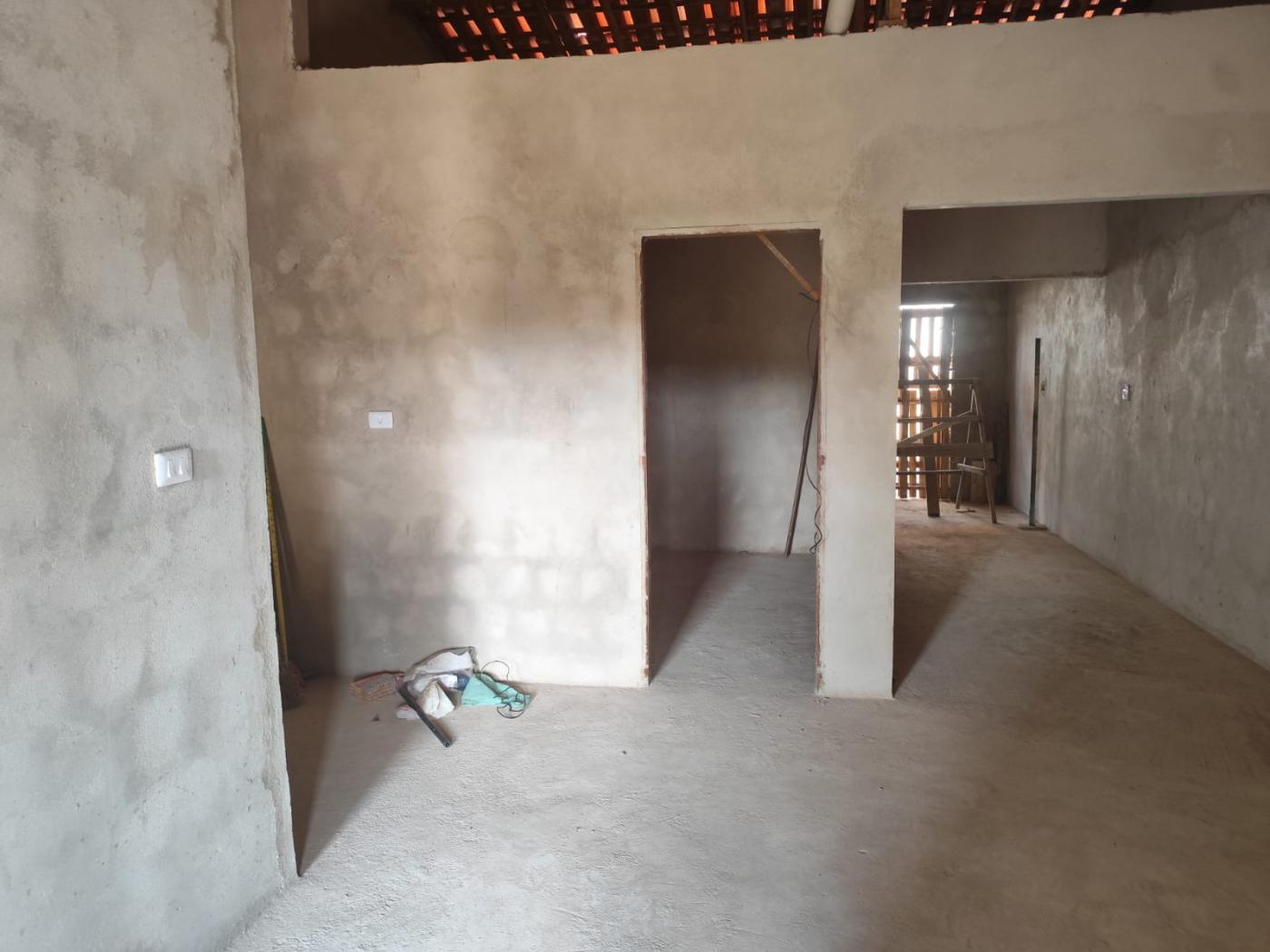 Casa à venda com 2 quartos, 100m² - Foto 2