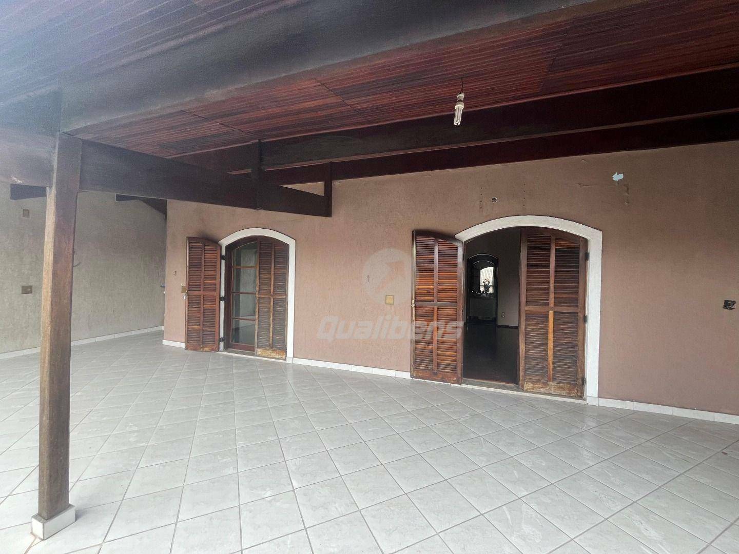 Sobrado para alugar com 3 quartos, 323m² - Foto 5