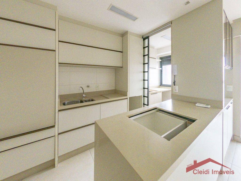 Apartamento à venda com 2 quartos, 76m² - Foto 8