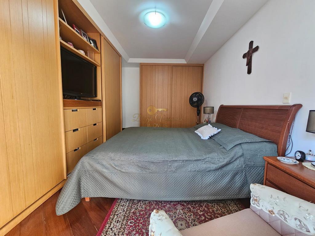 Apartamento à venda com 4 quartos, 173m² - Foto 22